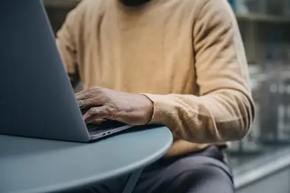 Kan ik het artikel in de winkel ook online bestellen